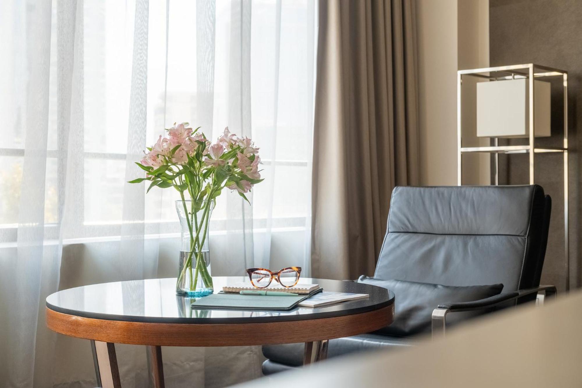Mandarin Oriental, Santiago Ξενοδοχείο Εξωτερικό φωτογραφία A room at the hotel